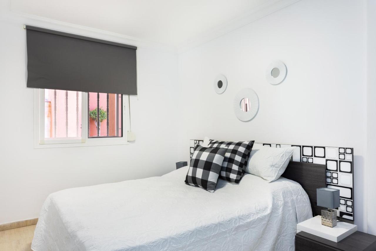 Home2Book Fantastic 160M2 Terrace Flat & Bbq Radazul Exteriör bild